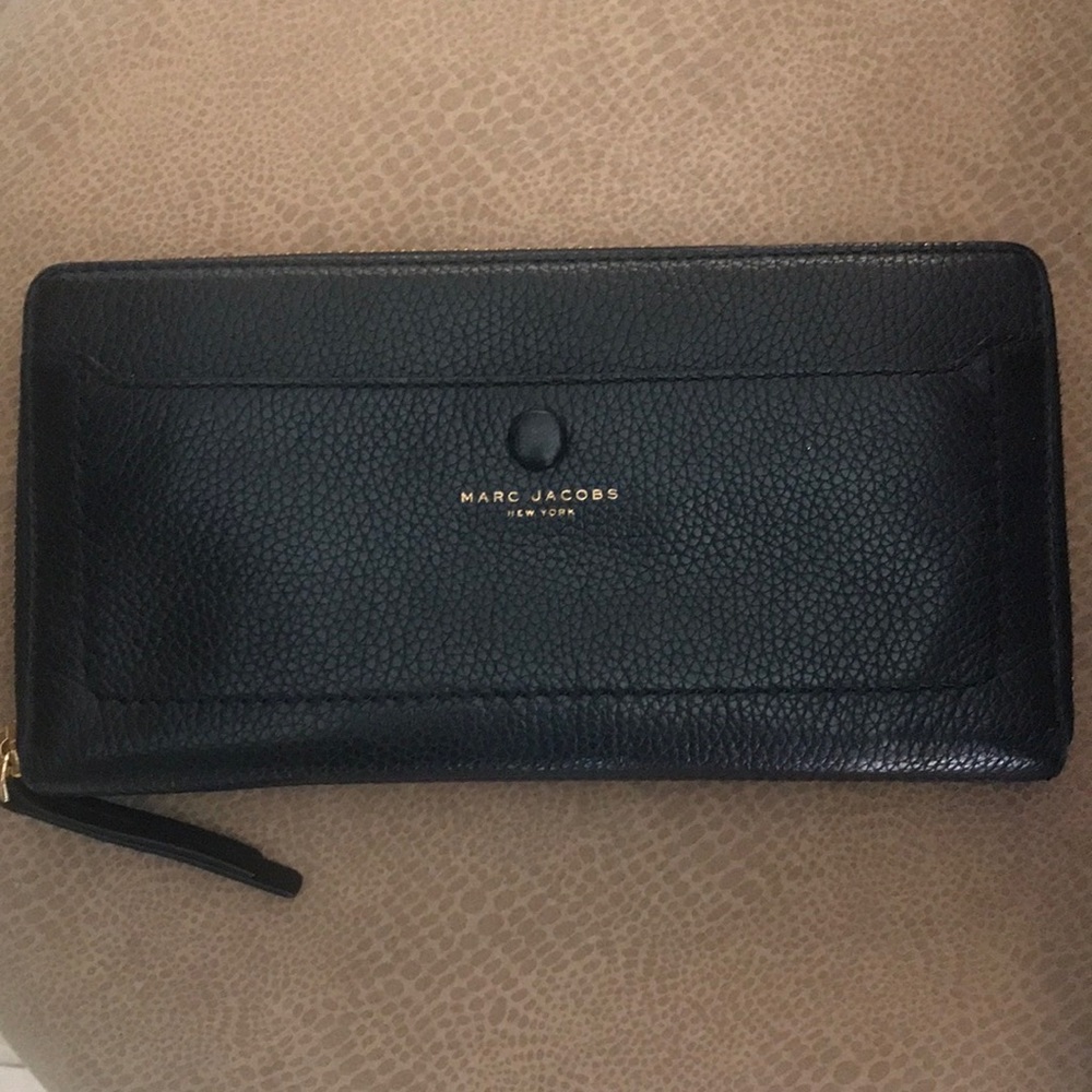 Marc Jacob’s Authentic Wallet